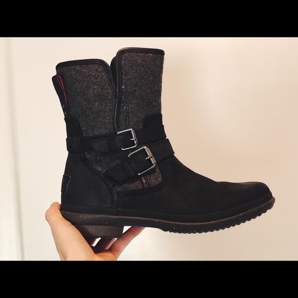 ugg simmens boot